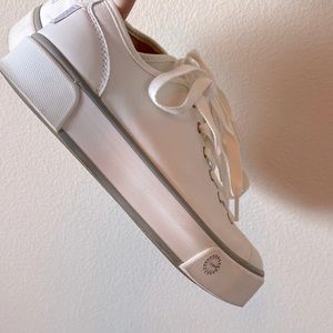 Brand new Ugg jojo sneakers size 9